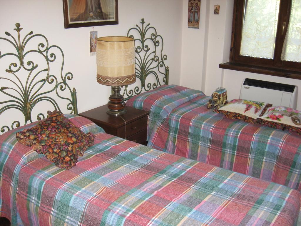 Appartement Le Tre Rose Montagna à Camigliatello Silano Chambre photo