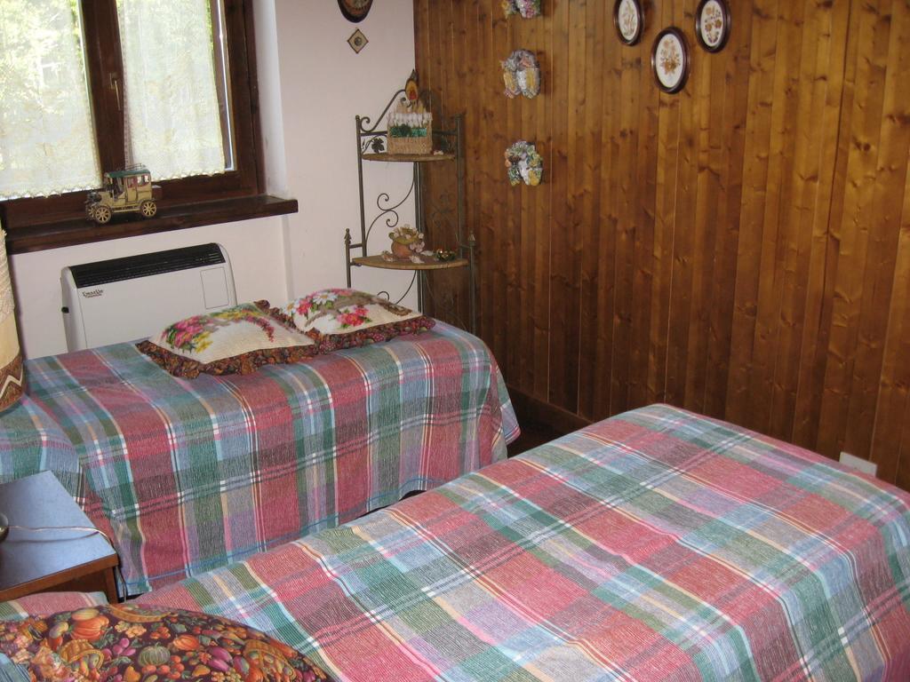 Appartement Le Tre Rose Montagna à Camigliatello Silano Chambre photo