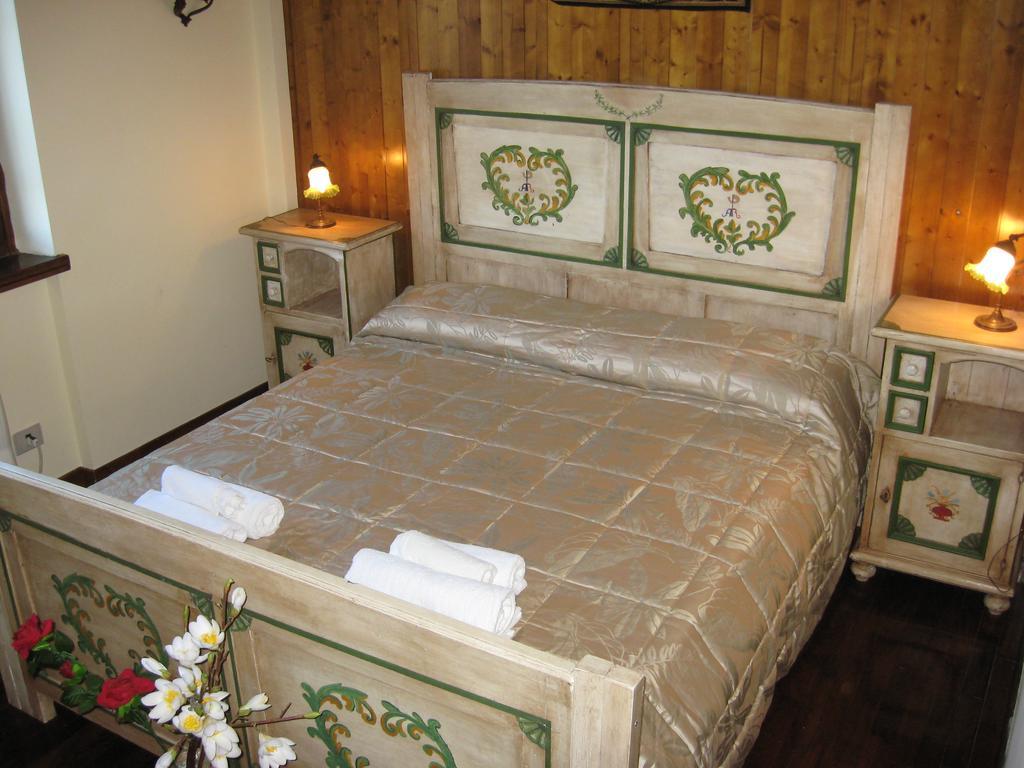 Appartement Le Tre Rose Montagna à Camigliatello Silano Extérieur photo