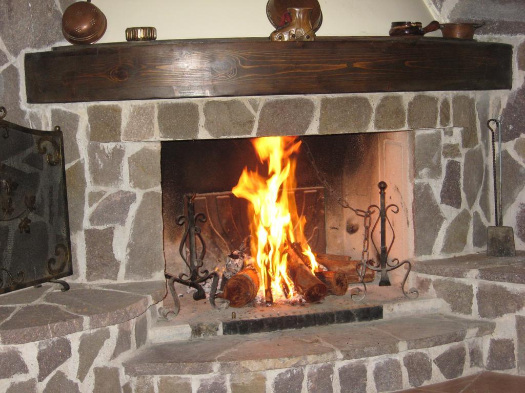 Appartement Le Tre Rose Montagna à Camigliatello Silano Extérieur photo